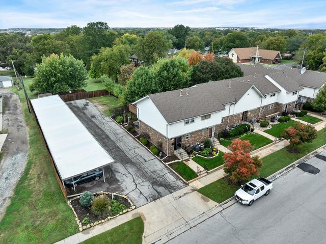 111 S Summit, El Dorado, KS 67042