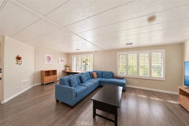 840 E Foothill 142, Azusa, CA 91702