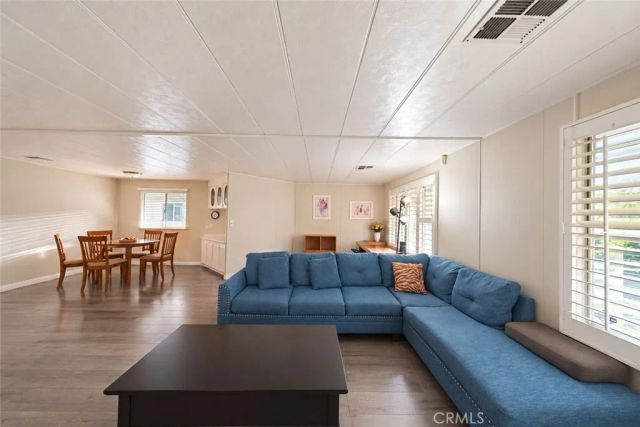 840 E Foothill 142, Azusa, CA 91702