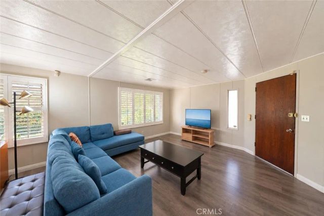 840 E Foothill 142, Azusa, CA 91702
