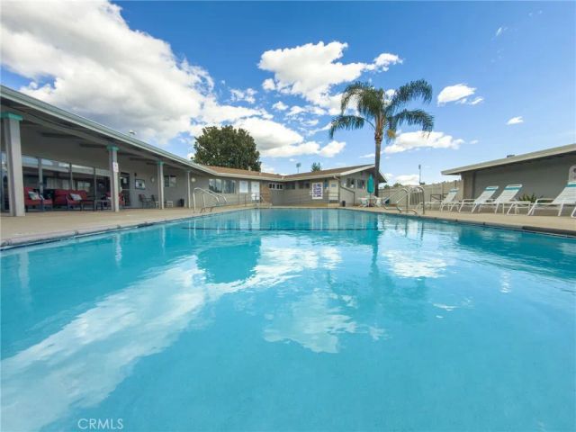 840 E Foothill 142, Azusa, CA 91702