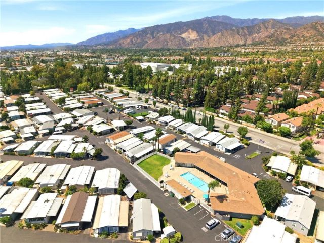 840 E Foothill 142, Azusa, CA 91702