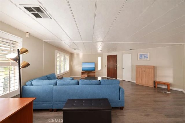 840 E Foothill 142, Azusa, CA 91702