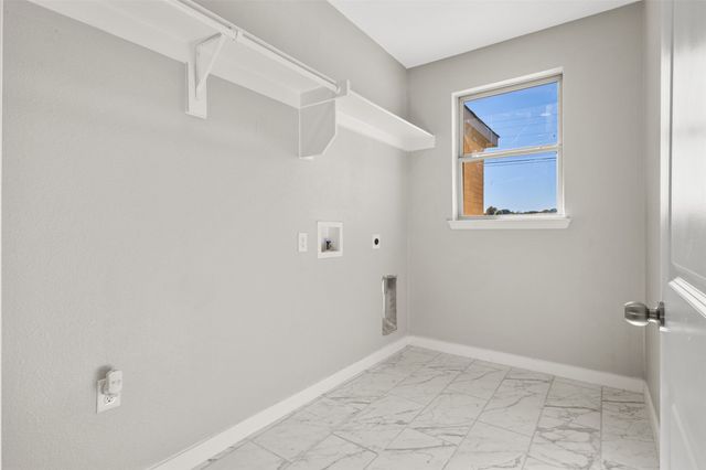 6916 Sky Road, Joshua, TX 76058