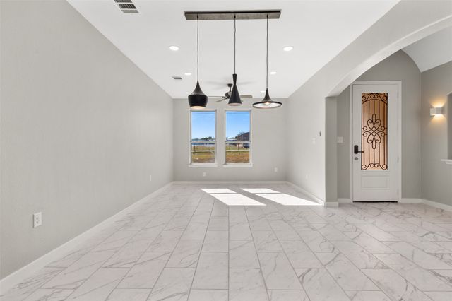 6916 Sky Road, Joshua, TX 76058