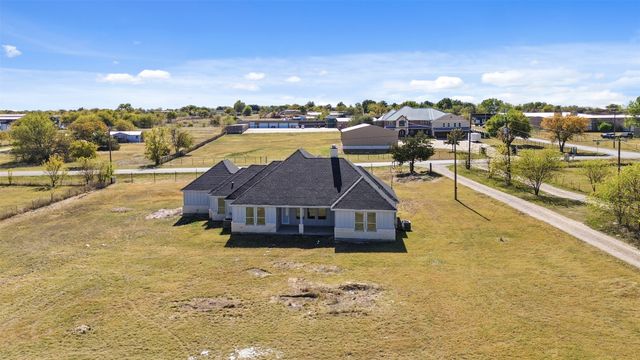 6916 Sky Road, Joshua, TX 76058