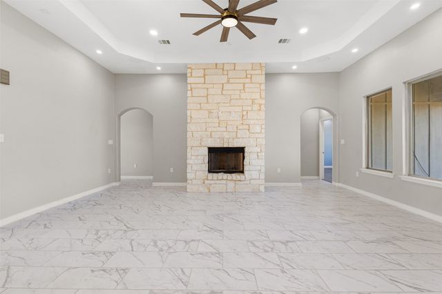 6916 Sky Road, Joshua, TX 76058