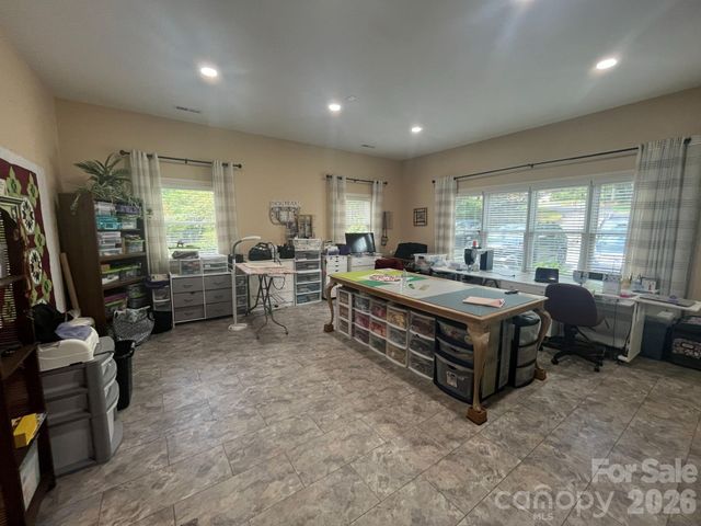 150 Holly Springs Road, Hendersonville, NC 28729