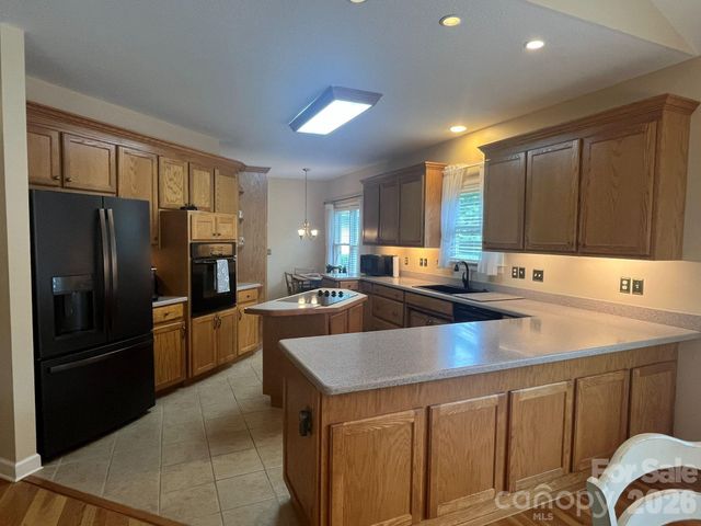 150 Holly Springs Road, Hendersonville, NC 28729