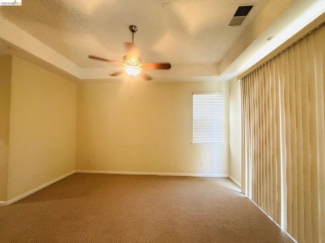 2440 Berkshire Ln, Brentwood, CA 94513