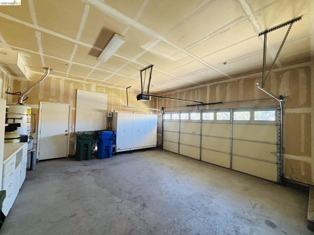 2440 Berkshire Ln, Brentwood, CA 94513