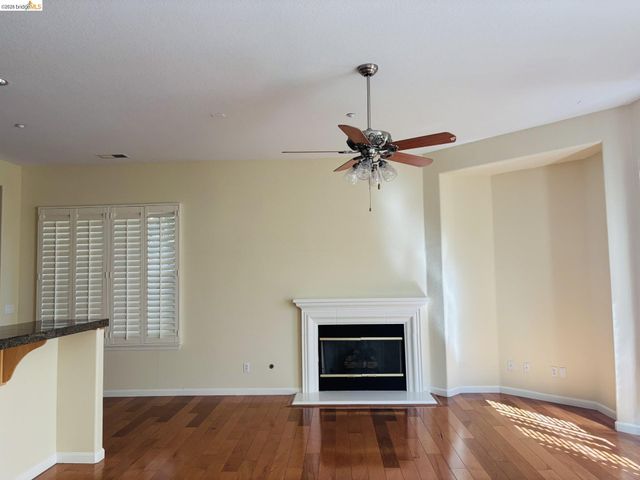 2440 Berkshire Ln, Brentwood, CA 94513
