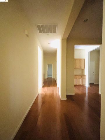 2440 Berkshire Ln, Brentwood, CA 94513