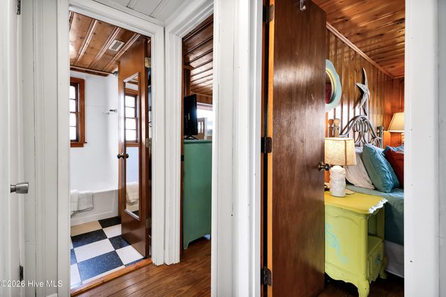 166 Ocean Boulevard W, Supply, NC 28462