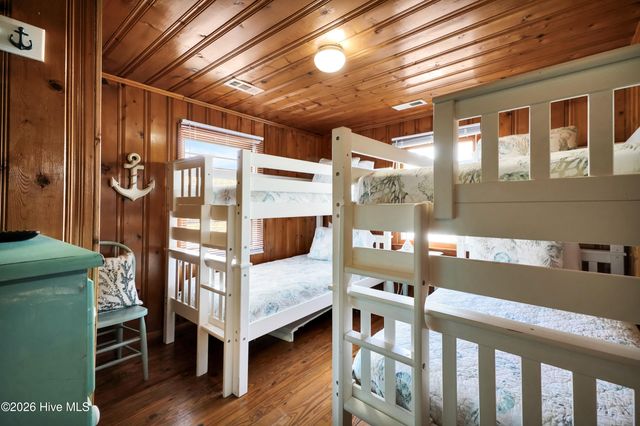 166 Ocean Boulevard W, Supply, NC 28462