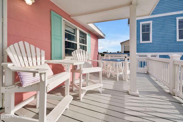 166 Ocean Boulevard W, Supply, NC 28462