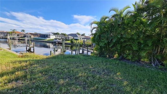 3803 Surfside BLVD, Cape Coral, FL 33914