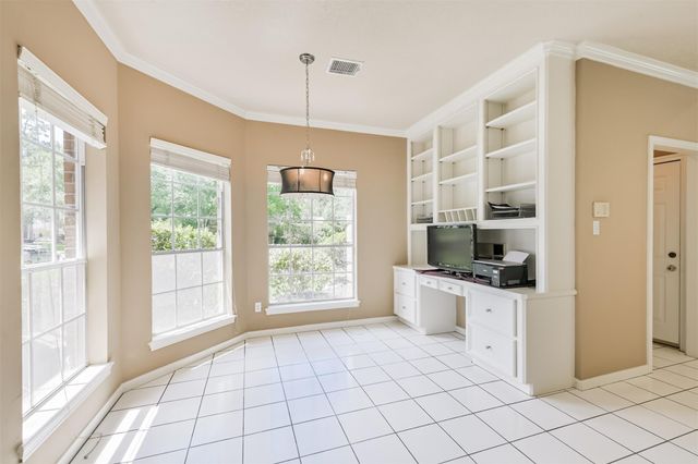 1803 Lofty Maple Trail, Kingwood, TX 77345