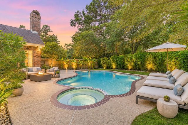 1803 Lofty Maple Trail, Kingwood, TX 77345