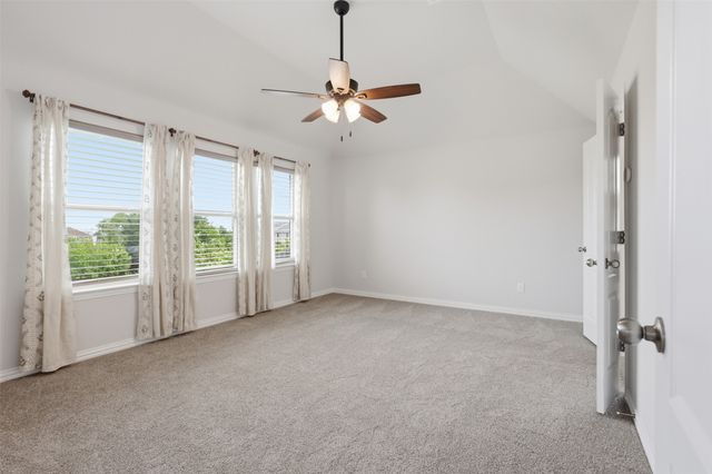 432 Windy Knoll Road, Fort Worth, TX 76028