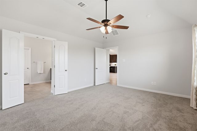 432 Windy Knoll Road, Fort Worth, TX 76028