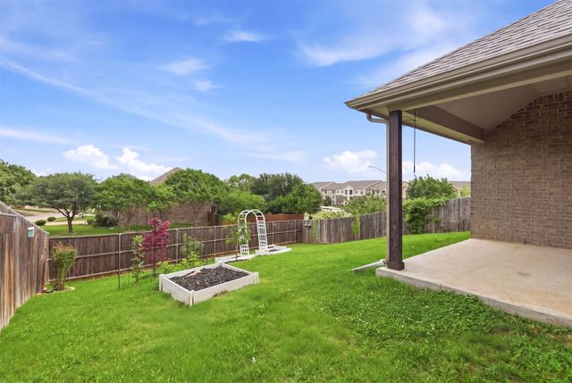 432 Windy Knoll Road, Fort Worth, TX 76028