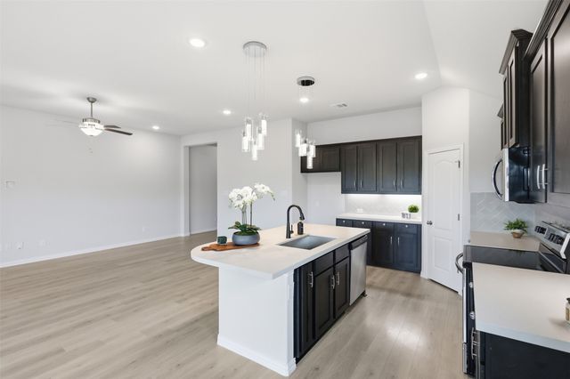 432 Windy Knoll Road, Fort Worth, TX 76028