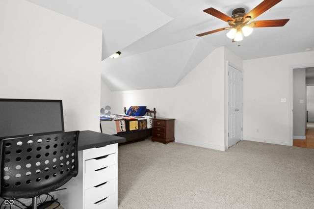 3984 Jonathan Ridge Drive, Columbus, IN 47201