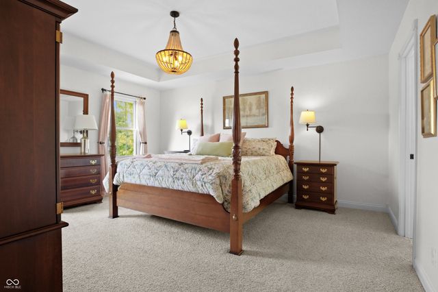 3984 Jonathan Ridge Drive, Columbus, IN 47201