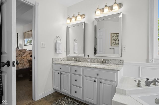 3984 Jonathan Ridge Drive, Columbus, IN 47201