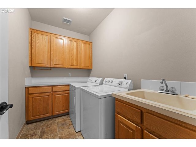 13705 Nw 46TH Ct, Vancouver, WA 98685