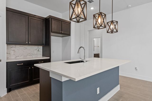 2819 Sunrise Field Lane, Fulshear, TX 77423