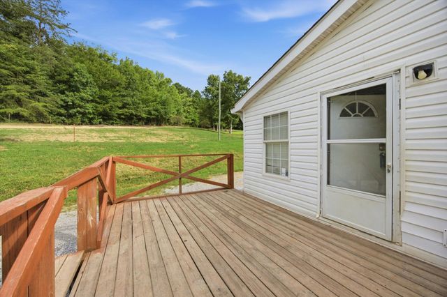 312 Eaves Ferry Road, Decatur, TN 37322