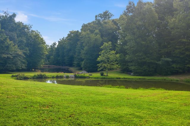 312 Eaves Ferry Road, Decatur, TN 37322