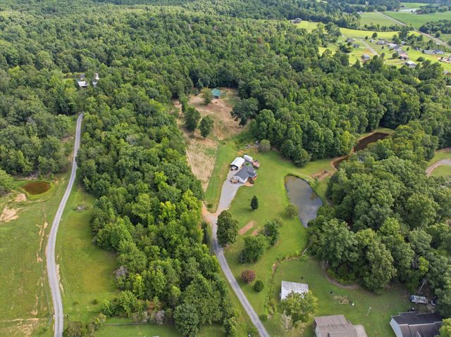 312 Eaves Ferry Road, Decatur, TN 37322