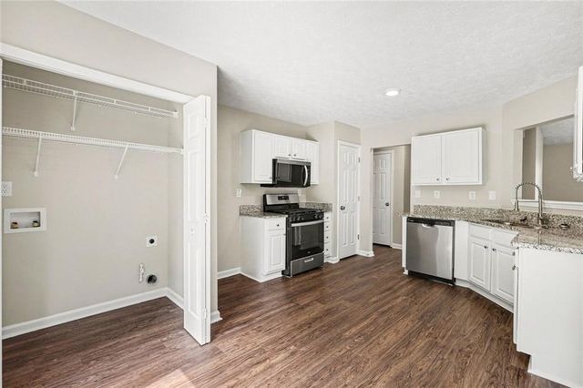 891 Edgewood Lane, Douglasville, GA 30134