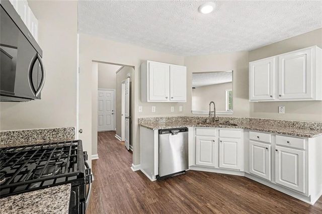 891 Edgewood Lane, Douglasville, GA 30134