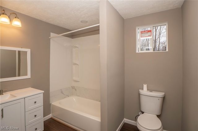 318 Elmport Avenue NE, Canton, OH 44704