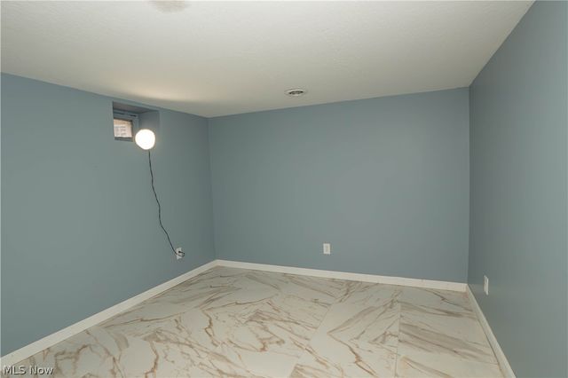 318 Elmport Avenue NE, Canton, OH 44704