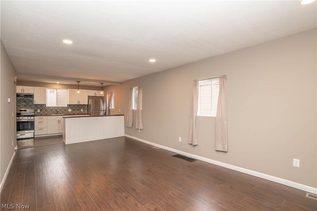 318 Elmport Avenue NE, Canton, OH 44704