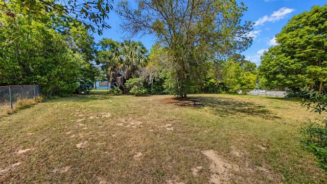 2 CLEAR PLACE, Ocala, FL 34472