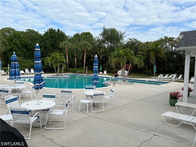 1140 Sarah Jean CIR 205, Naples, FL 34110