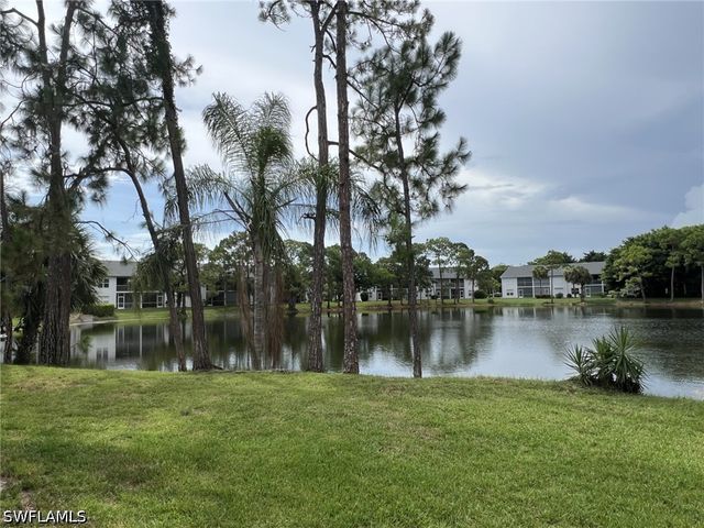 1140 Sarah Jean CIR 205, Naples, FL 34110