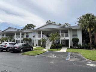 1140 Sarah Jean CIR 205, Naples, FL 34110