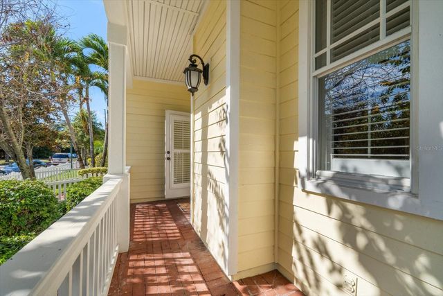 270 2ND AVENUE SW, Largo, FL 33770