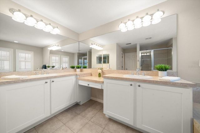 270 2ND AVENUE SW, Largo, FL 33770