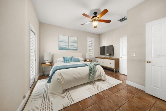 270 2ND AVENUE SW, Largo, FL 33770