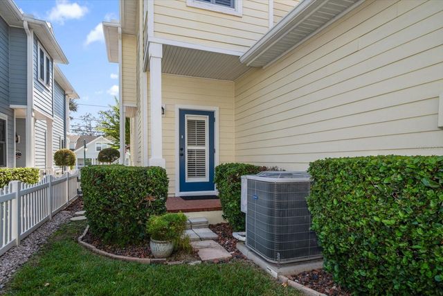 270 2ND AVENUE SW, Largo, FL 33770