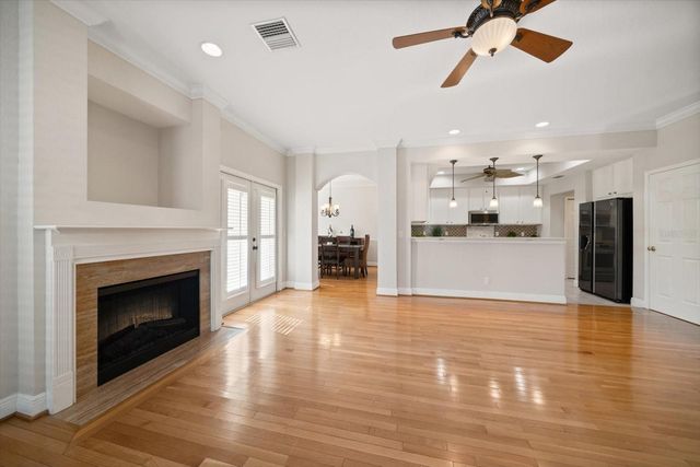 270 2ND AVENUE SW, Largo, FL 33770