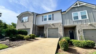 523 Stovall Ln, Columbia, TN 38401
